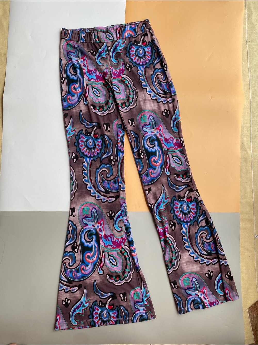 Dakine Multicolor Paisley Flair Stretch Pants